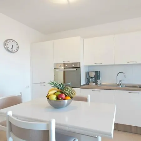 Karla Apartment